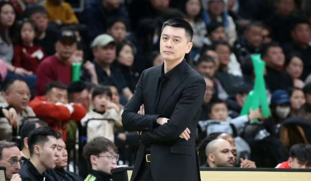 世界杯官方正版-曝杨鸣卸任！辽宁男篮完成换帅，乌戈走马上任，冲击季后赛